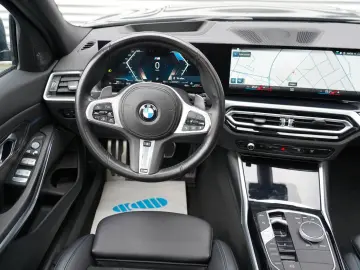 BMW 320d xDrive M Sport SCHIEBEDACH H&K KAM AHK HUD