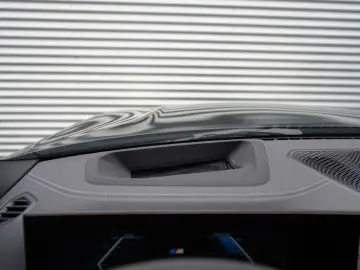 BMW 320d xDrive M Sport SCHIEBEDACH H&K KAM AHK HUD