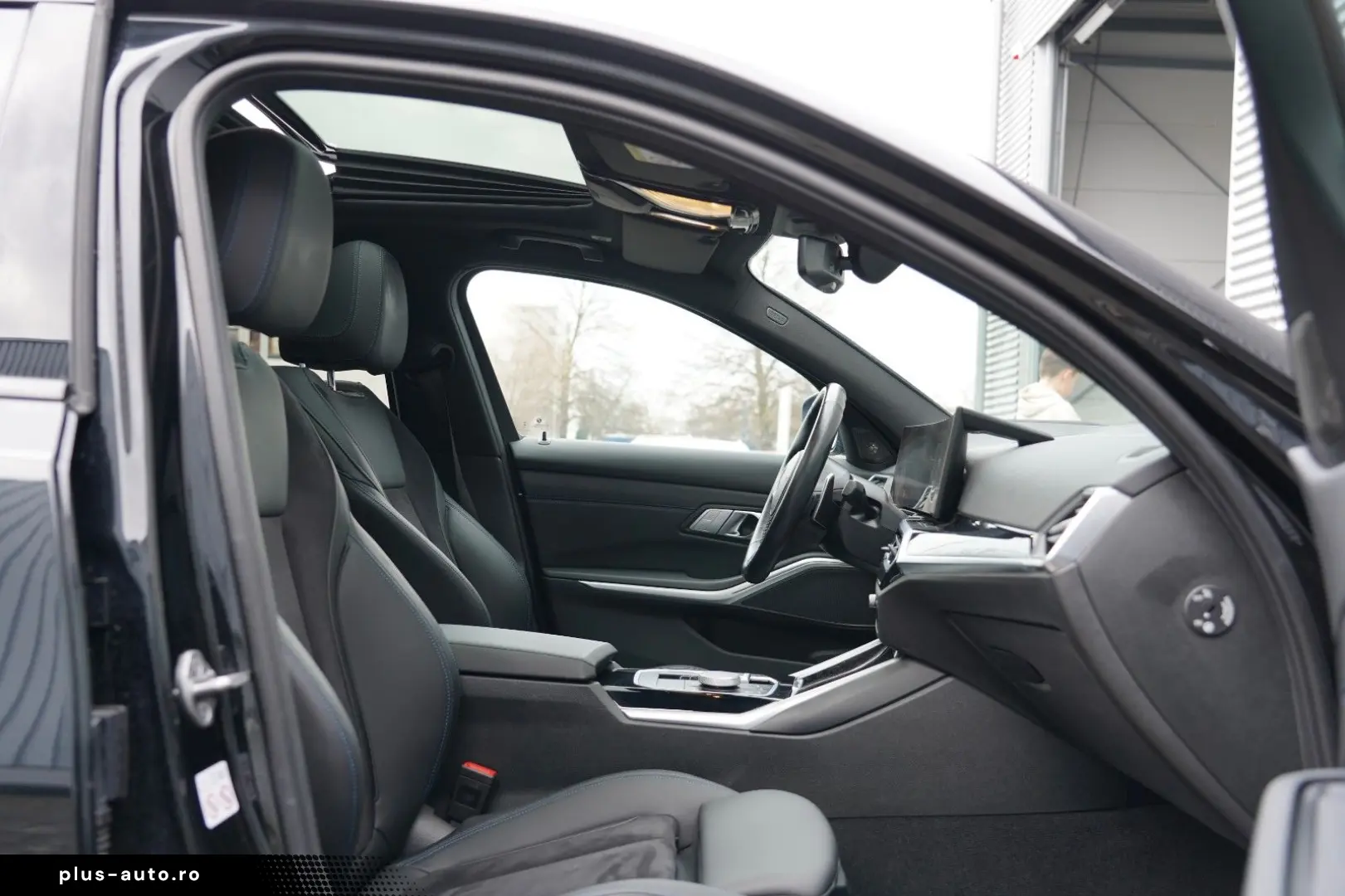 BMW 320d xDrive M Sport SCHIEBEDACH H&K KAM AHK HUD