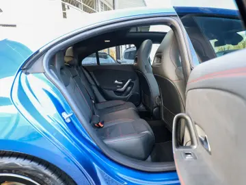 MERCEDES-BENZ CLA 180 Coupé AMG Sport Advanced  Dist&hellip;