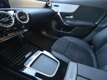 MERCEDES-BENZ CLA 180 Coupé AMG Sport Advanced  Dist&hellip;