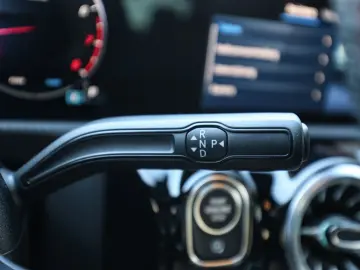 MERCEDES-BENZ CLA 180 Coupé AMG Sport Advanced  Dist&hellip;