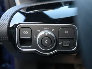 MERCEDES-BENZ CLA 180 Coupé AMG Sport Advanced  Dist&hellip;