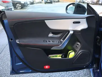 MERCEDES-BENZ CLA 180 Coupé AMG Sport Advanced  Dist&hellip;