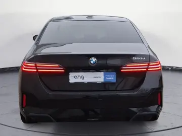 BMW 520d Navi Tempom.aktiv Bluetooth PDC HeadUp
