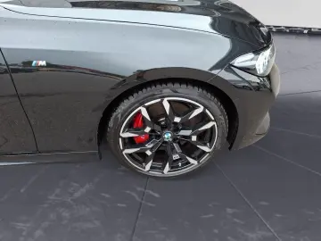 BMW 320d xDrive Automatik Navi Tempom.aktiv AHK HIFI