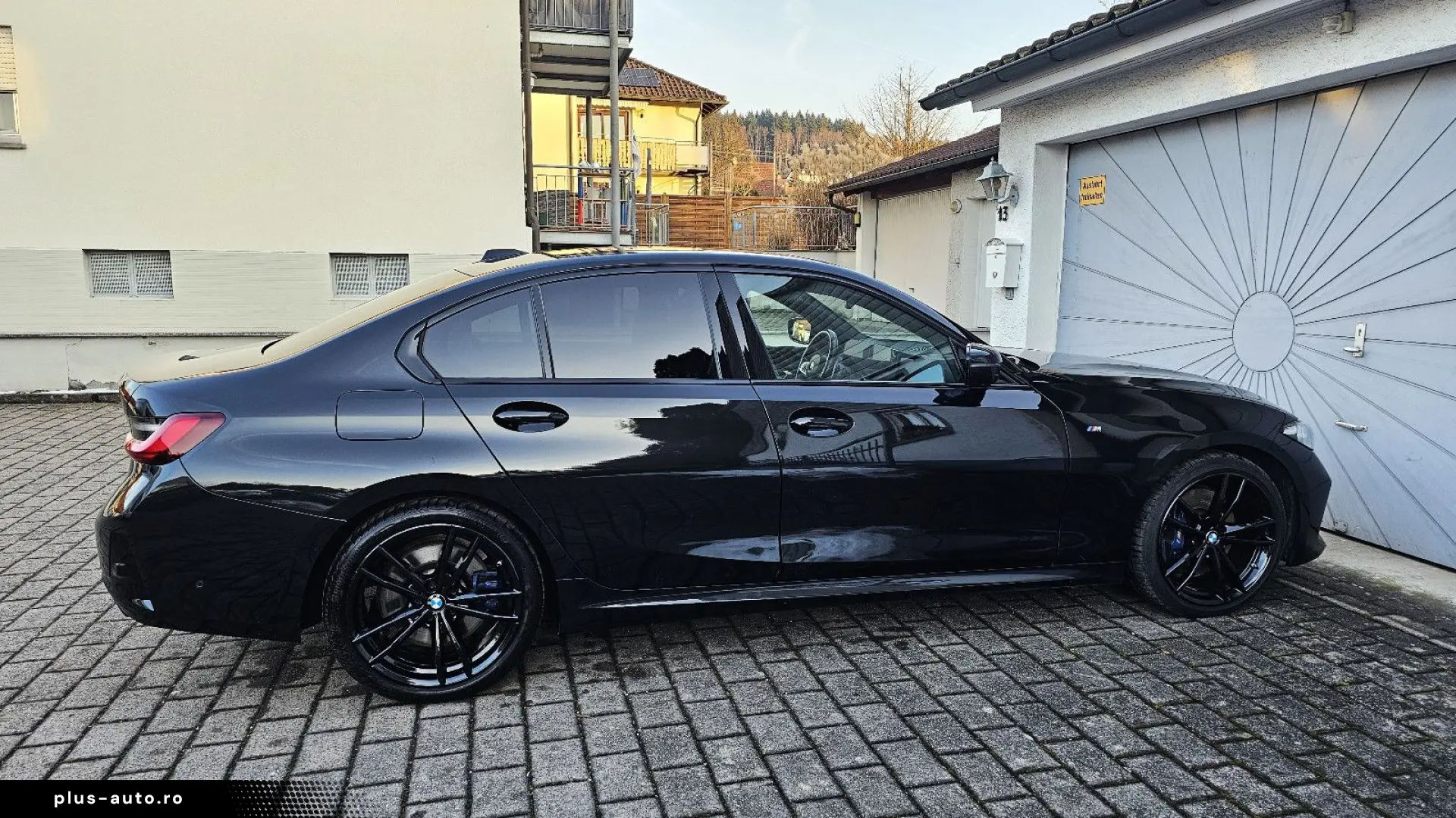 BMW Limousine 320 d xDrive M Sport HUD Sportsitze