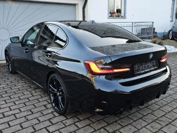 BMW Limousine 320 d xDrive M Sport HUD Sportsitze