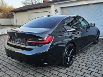 BMW Limousine 320 d xDrive M Sport HUD Sportsitze