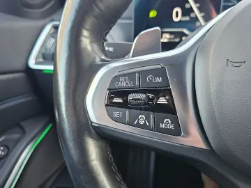 BMW Limousine 320 d xDrive M Sport HUD Sportsitze