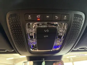 MERCEDES-BENZ CLA 200 AMG  SHZ KAMERA PDC  MBUX LED AMBIENTE