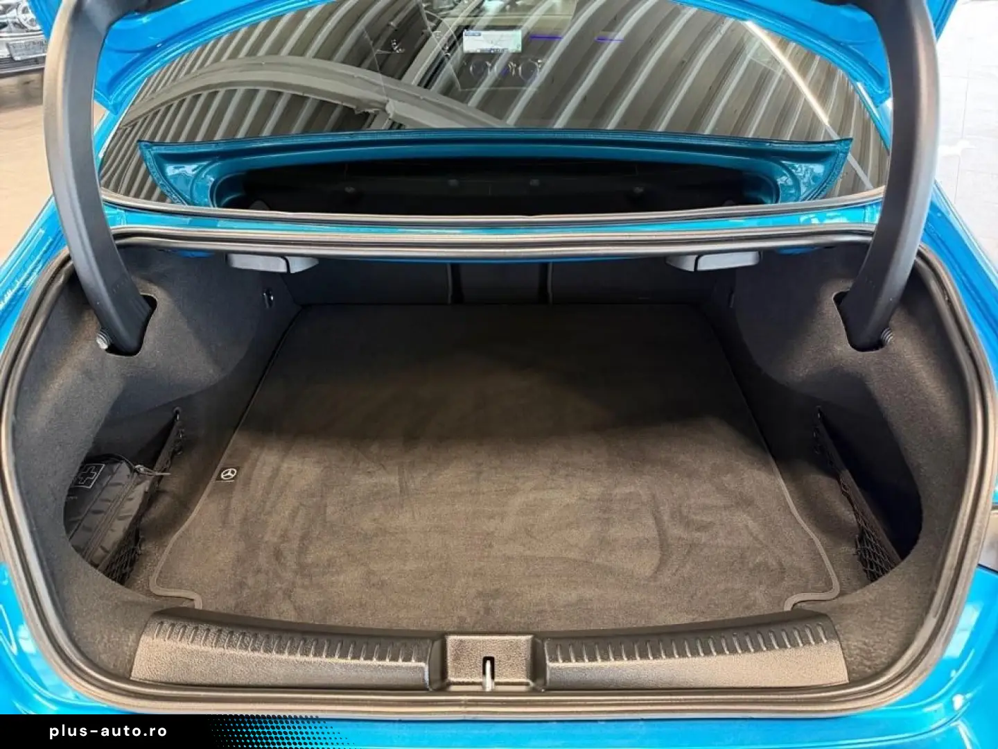 MERCEDES-BENZ CLA 200 AMG  SHZ KAMERA PDC  MBUX LED AMBIENTE