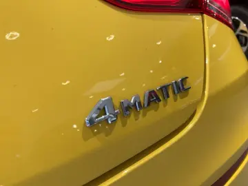 MERCEDES-BENZ CLA 220 d 4M Coupé AMG NIGHT PANO AMBI LED KAM