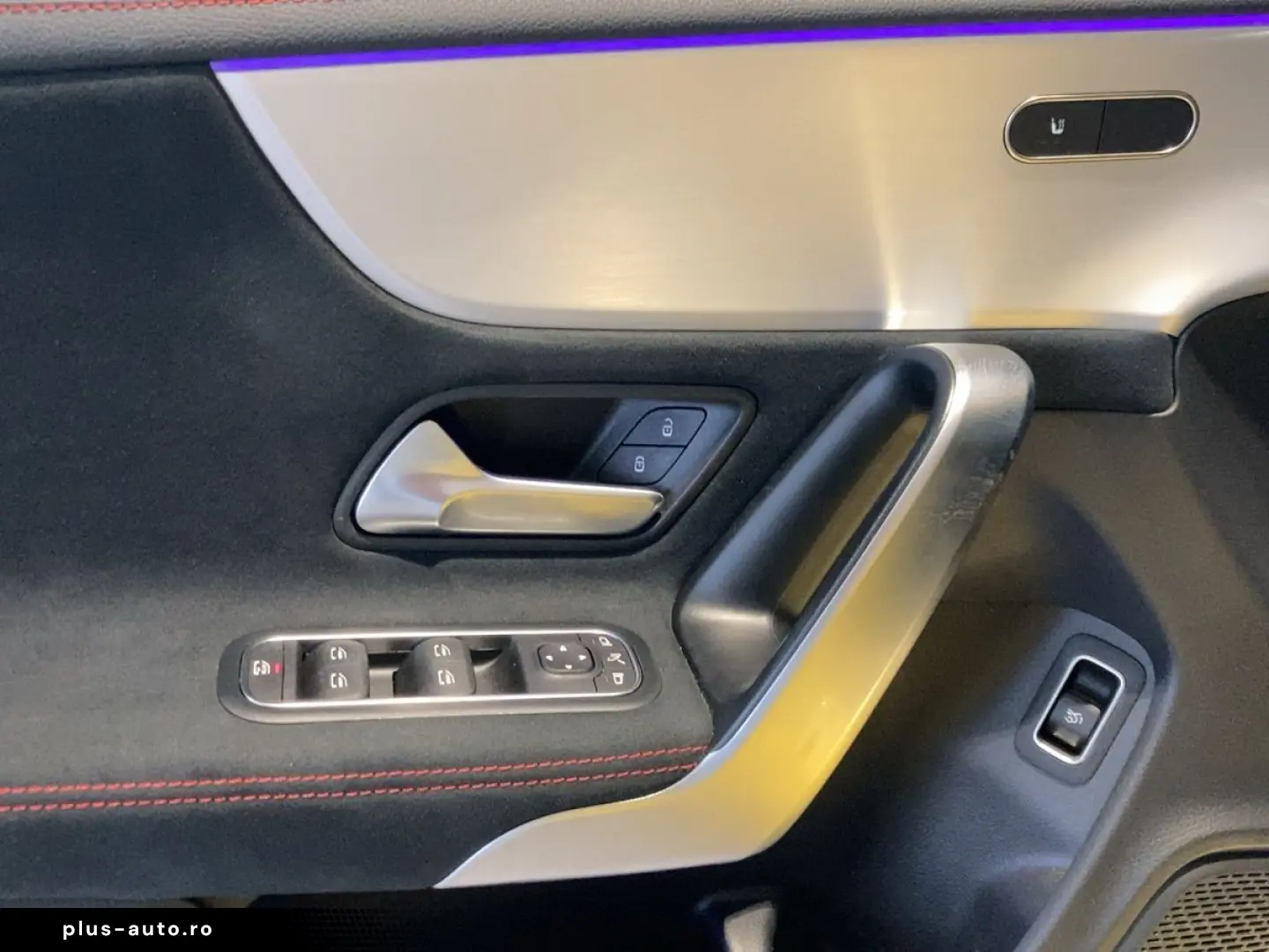 MERCEDES-BENZ CLA 220 d 4M Coupé AMG NIGHT PANO AMBI LED KAM