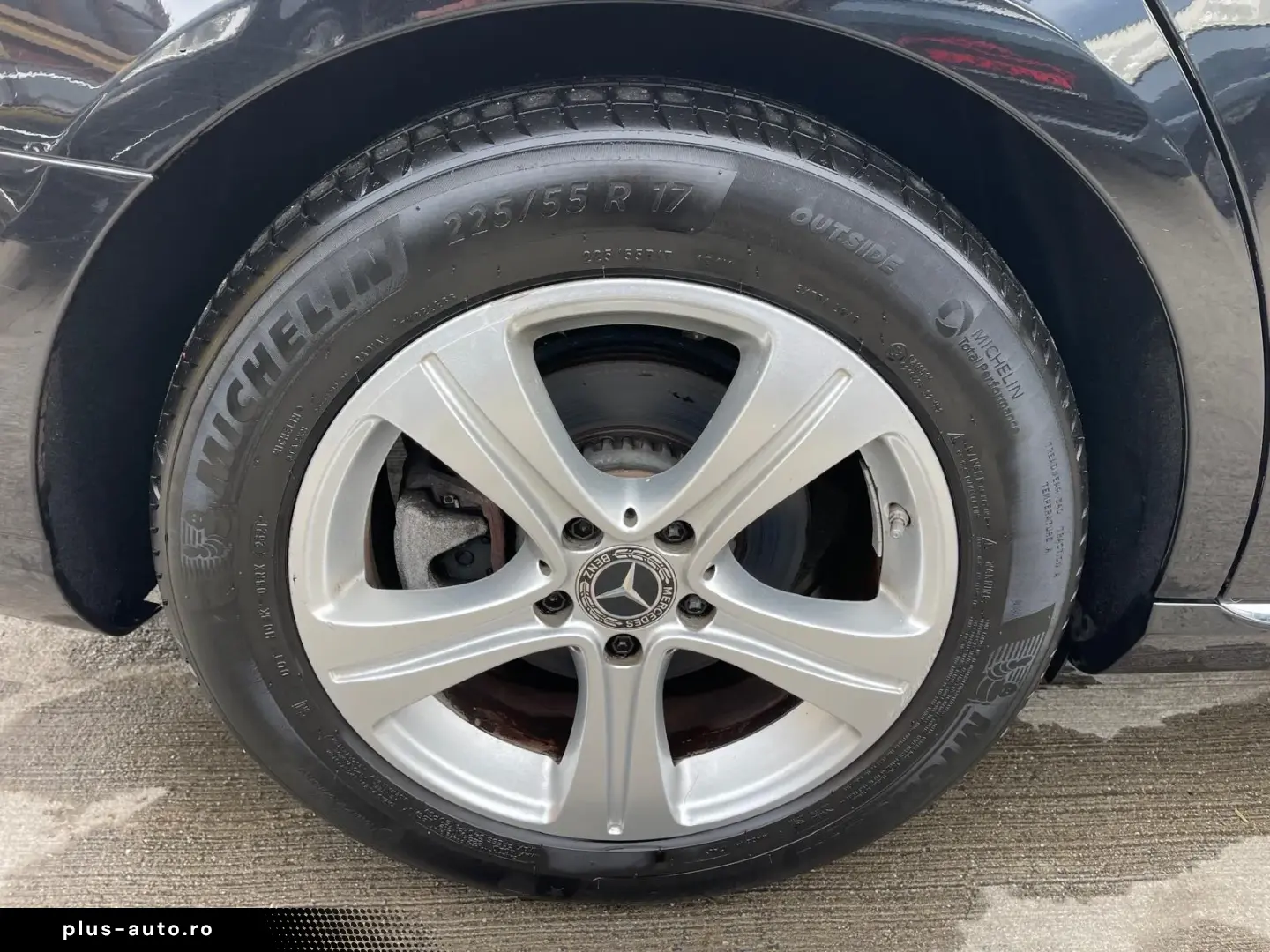 Mercedes-Benz E 220 d 9G-TRONIC Avantgarde