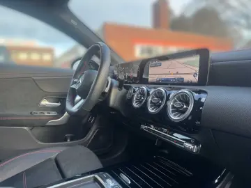 MERCEDES-BENZ CLA 180 AMG AdvPlus MBUX Night Distr L&hellip;