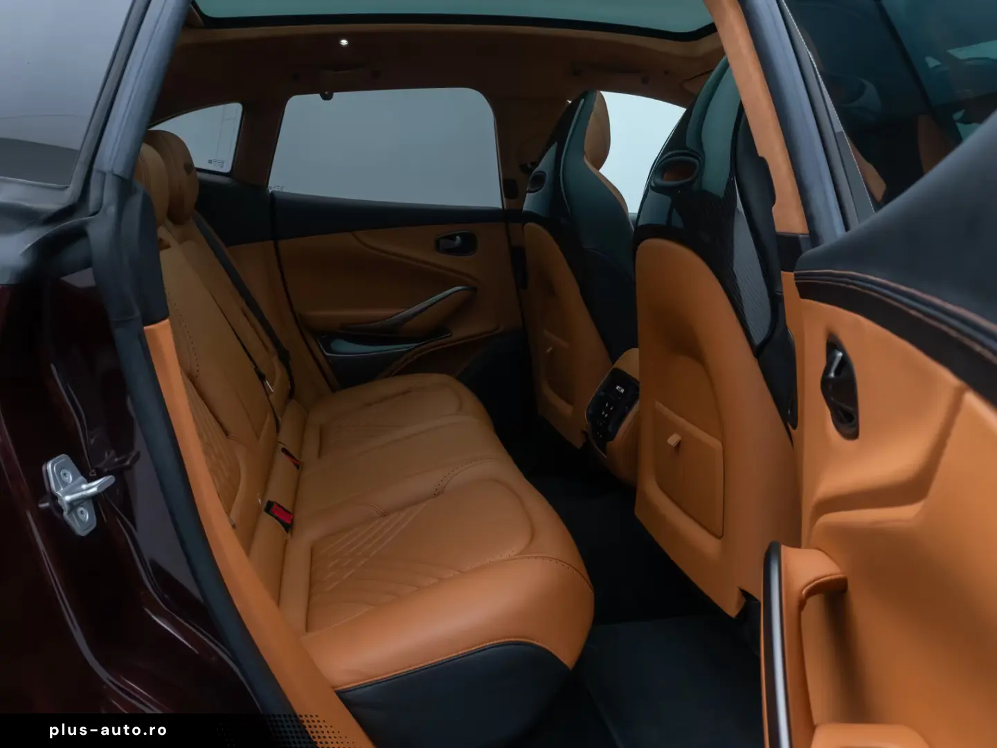 Aston Martin DBX 4.0 V8 ACC 360  Bi-LED Elegance