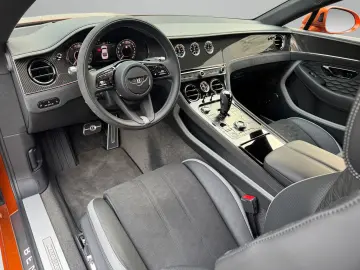 BENTLEY Continental GT SPEED V8 HYBRID First Edition