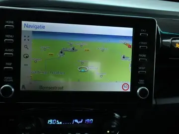 TOYOTA Hilux 2.4 D-4D X-TRA CAB COMFORT 4WD VAN