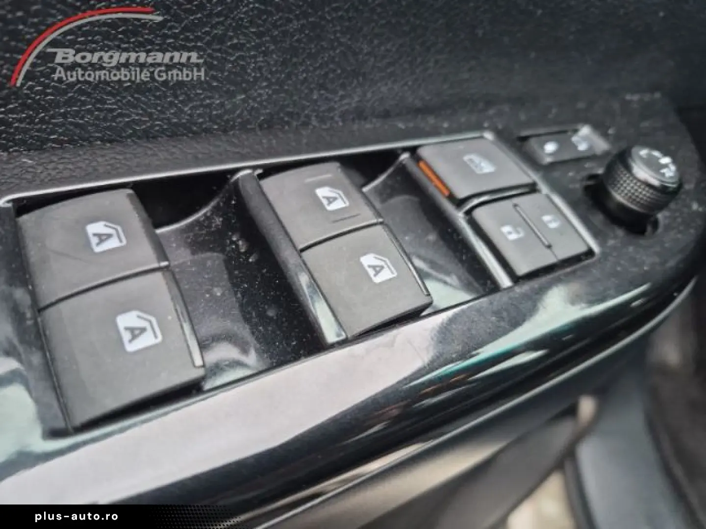 TOYOTA Hilux Double Cab Invincible 4x4 2.8 D-4D EU6d  L