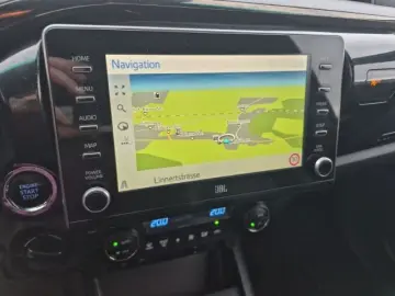 TOYOTA Hilux Double Cab Invincible 4x4 2.8 D-4D EU6d  L