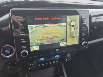 TOYOTA Hilux Double Cab Invincible 4x4 2.8 D-4D EU6d  L