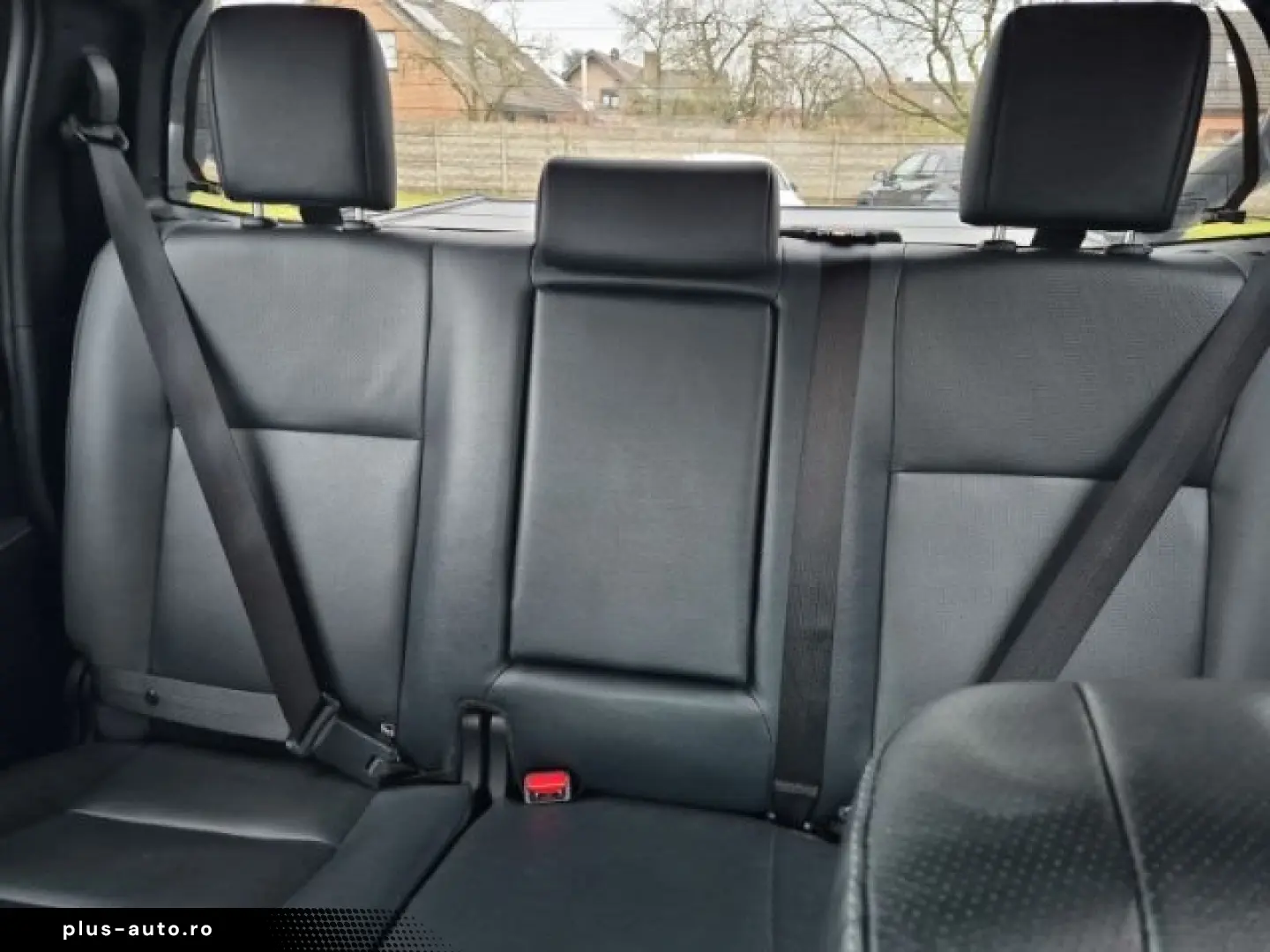 TOYOTA Hilux Double Cab Invincible 4x4 2.8 D-4D EU6d  L