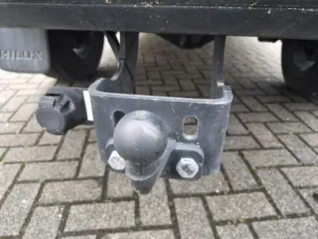 TOYOTA Hilux Double Cab Invincible 4x4 2.8 D-4D EU6d  L