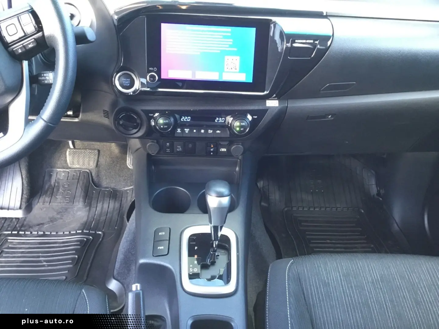 TOYOTA Hilux Double Cab 2 4 D-4D Comfort 4x4