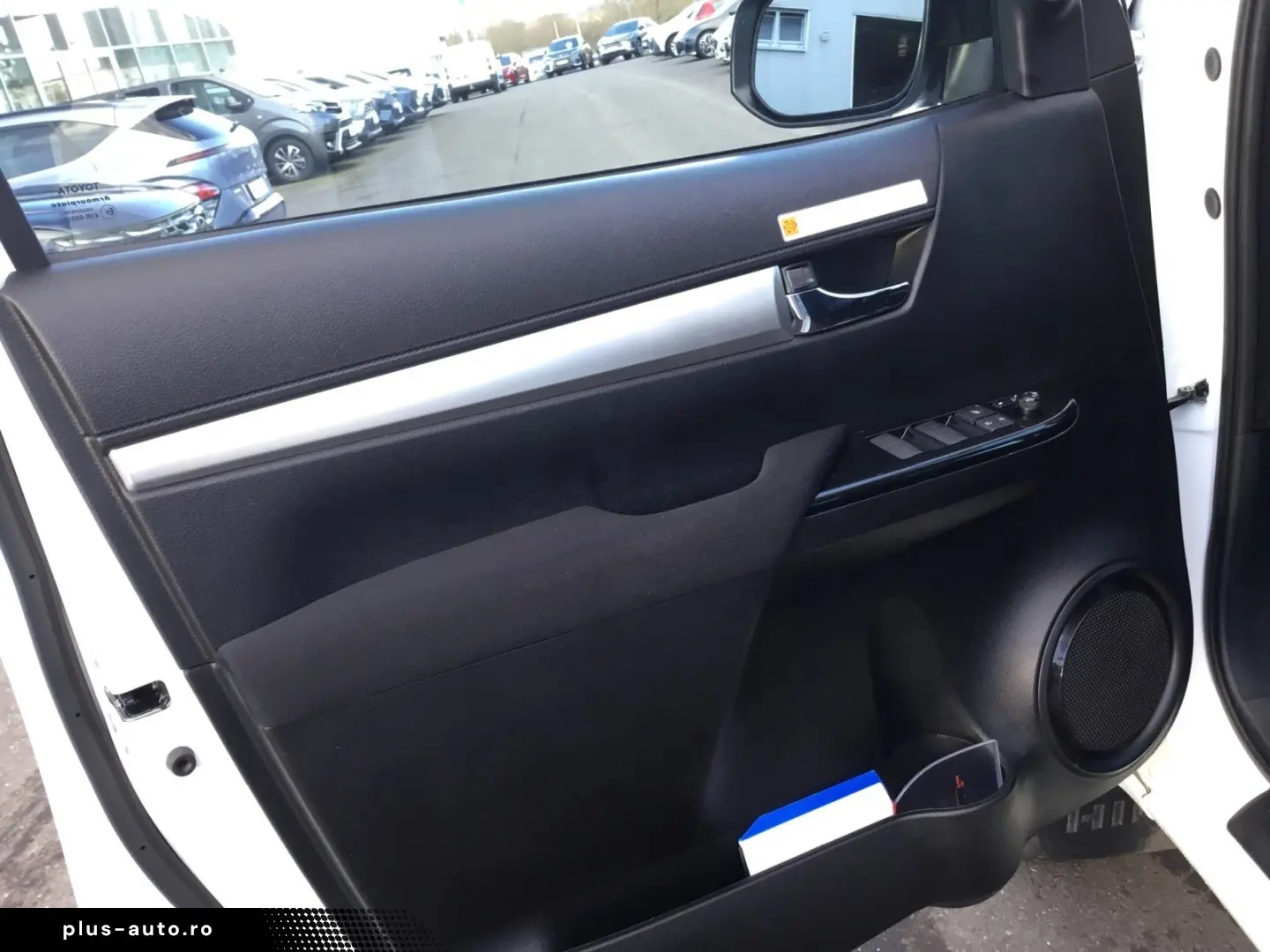 TOYOTA Hilux Double Cab 2 4 D-4D Comfort 4x4