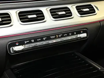 MERCEDES-BENZ GLE 350 de 4M AMG