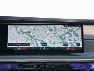 BMW 740d xDr HUD St Go 360  AHK Iconic Stdhz