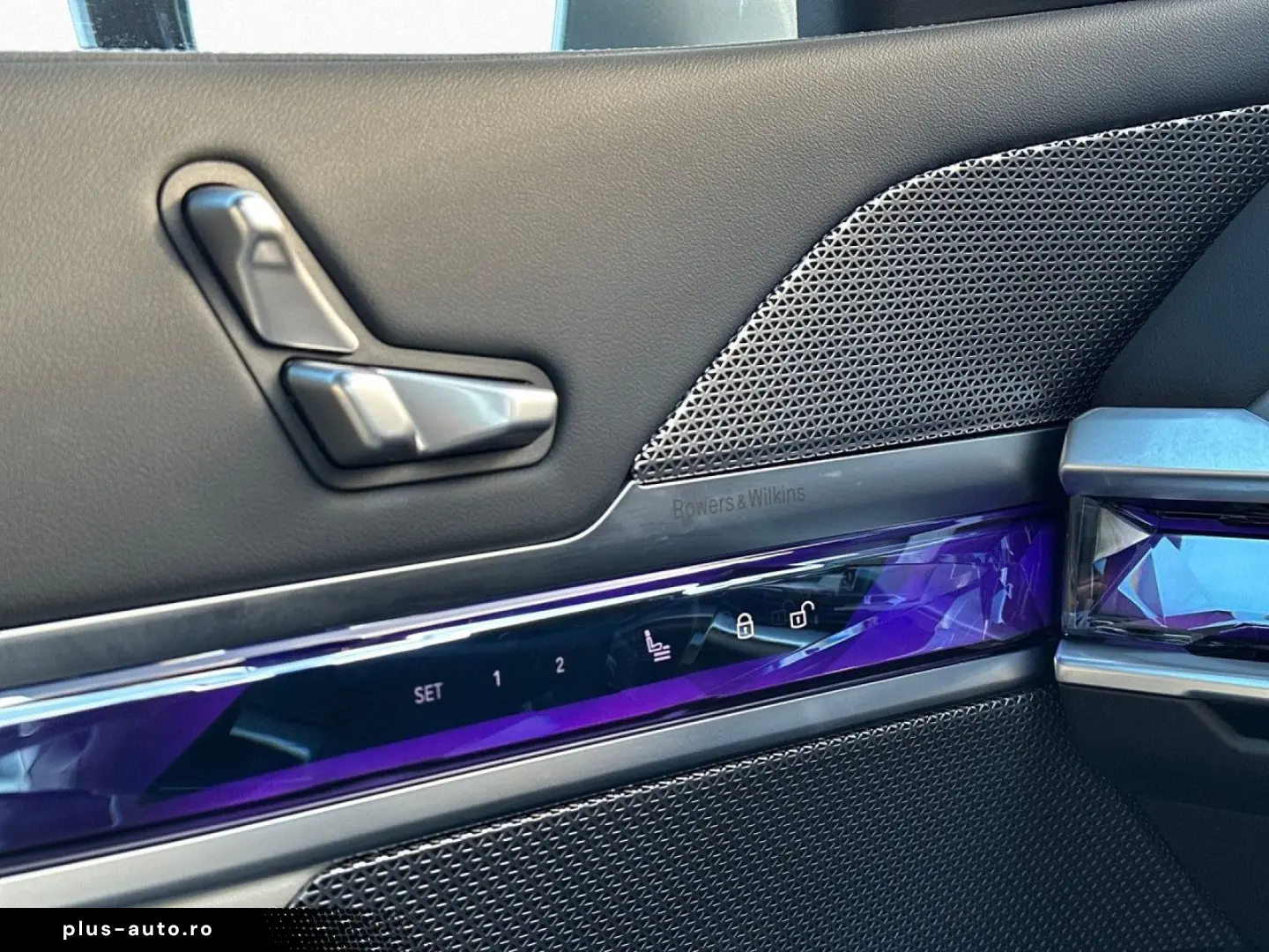 BMW 740d xDr HUD St Go 360  AHK Iconic Stdhz