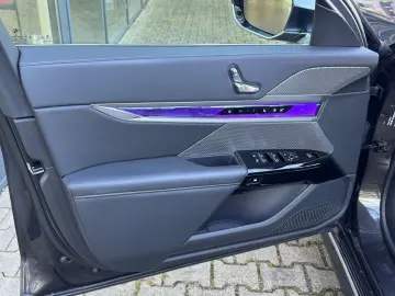 BMW 750e xDrive Massage Exc.Lounge Autobahnas. B&W