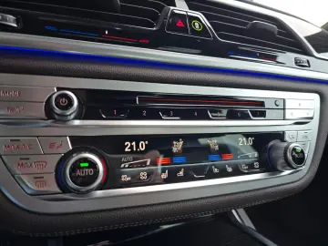 BMW 730d xDrive M Sport NAPPA 20``SHD St.Hzg.360 HUD