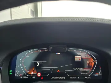BMW 730d xDrive M Sport NAPPA 20``SHD St.Hzg.360 HUD