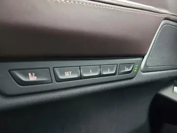 BMW 730d xDrive M Sport NAPPA 20``SHD St.Hzg.360 HUD