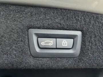 BMW 730d xDrive M Sport NAPPA 20``SHD St.Hzg.360 HUD