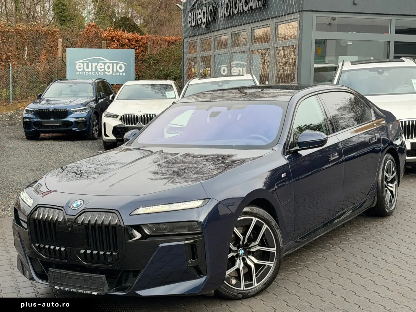 BMW 750 e xDrive DVD im fond - M Sportpaket