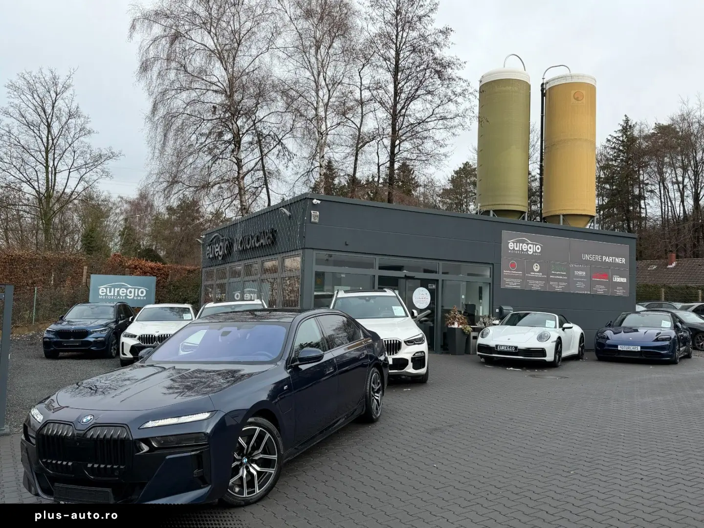 BMW 750 e xDrive DVD im fond - M Sportpaket