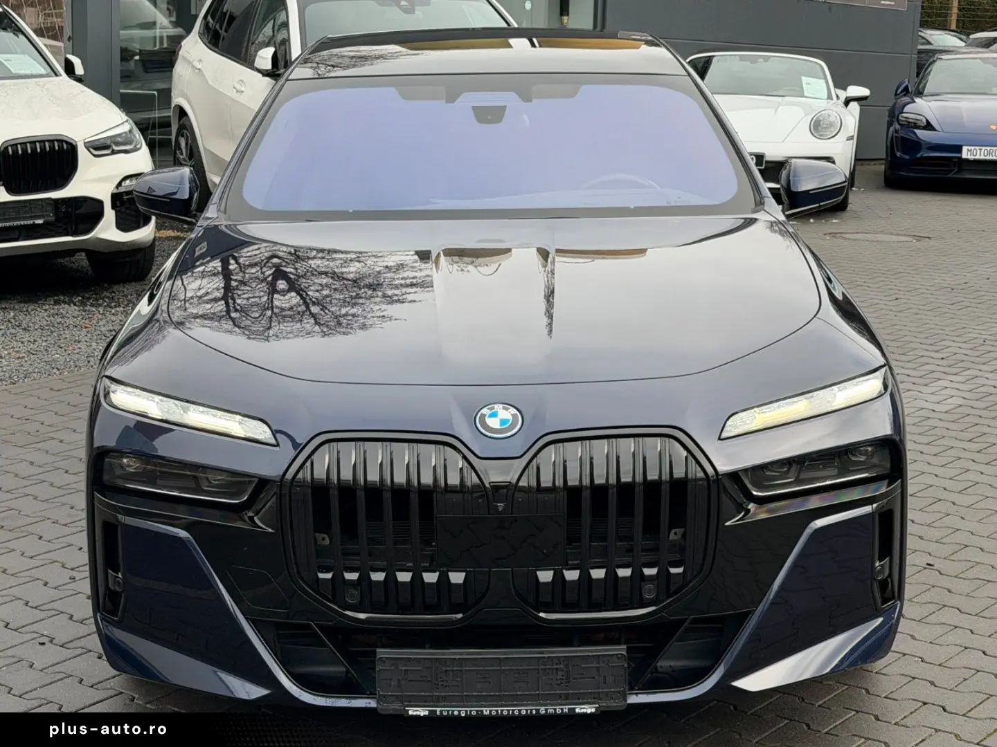 BMW 750 e xDrive DVD im fond - M Sportpaket