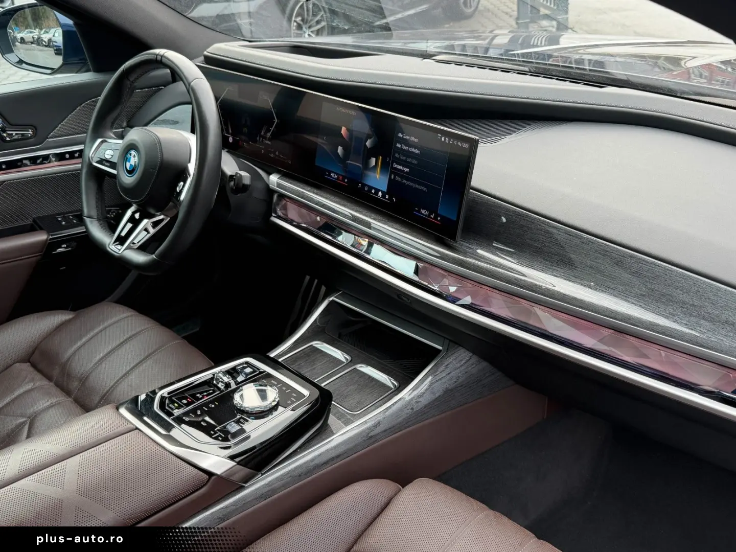 BMW 750 e xDrive DVD im fond - M Sportpaket