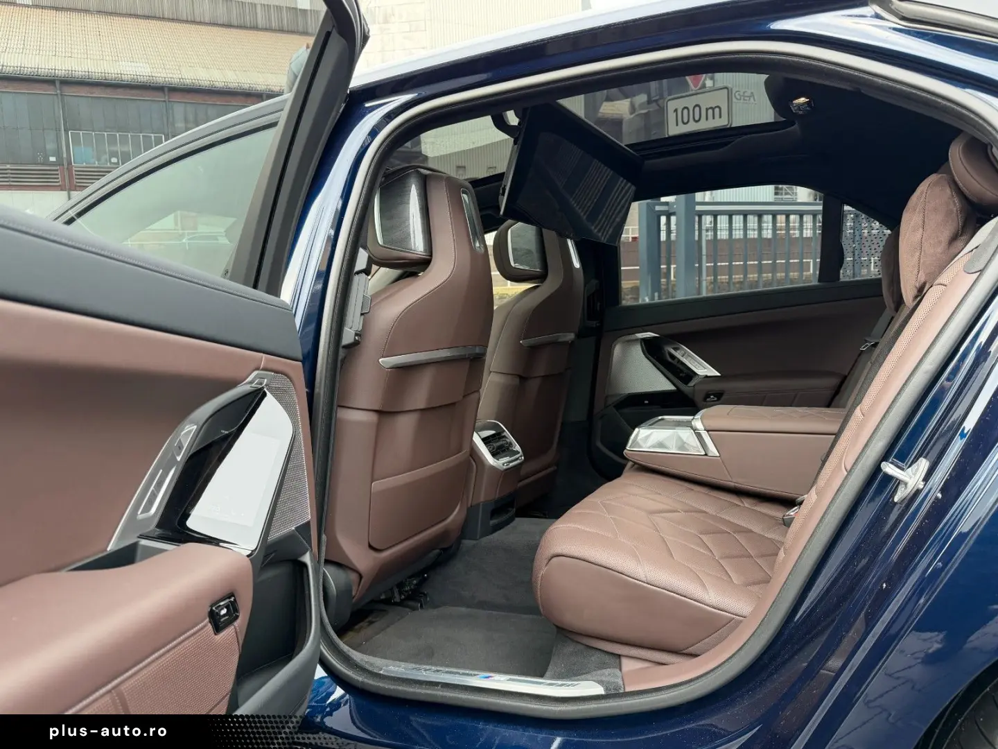 BMW 750 e xDrive DVD im fond - M Sportpaket