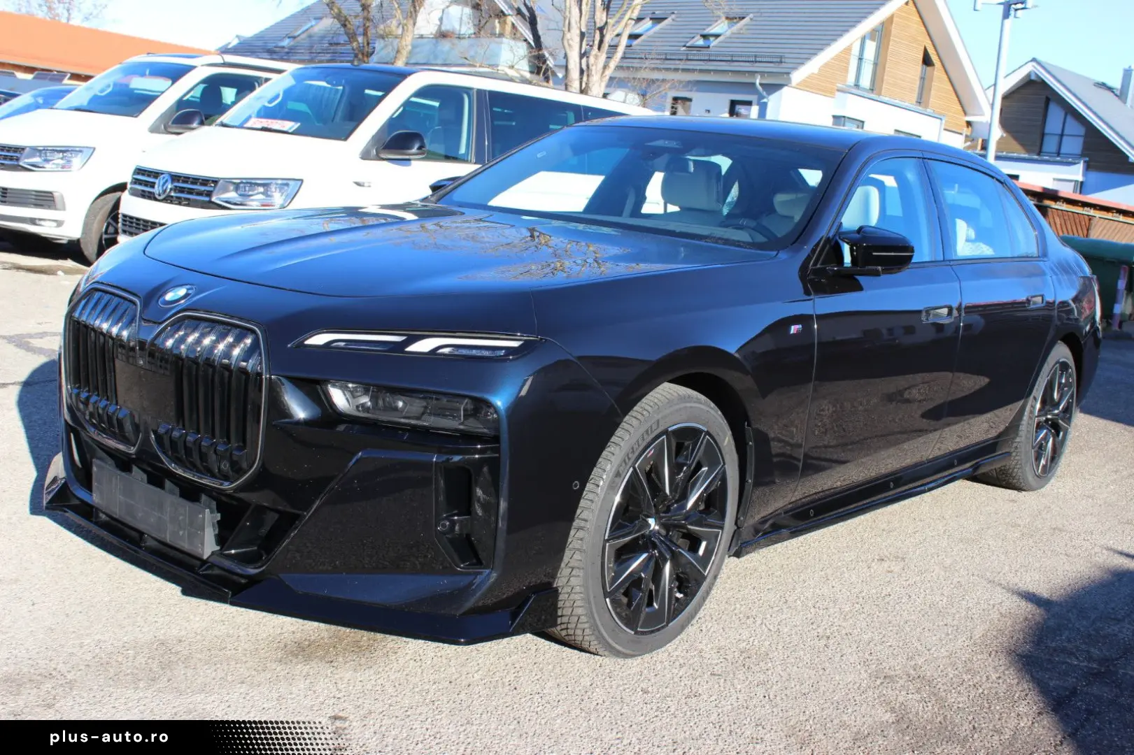 BMW 740 d xDrive M Sport  TV Spate Interior Bej