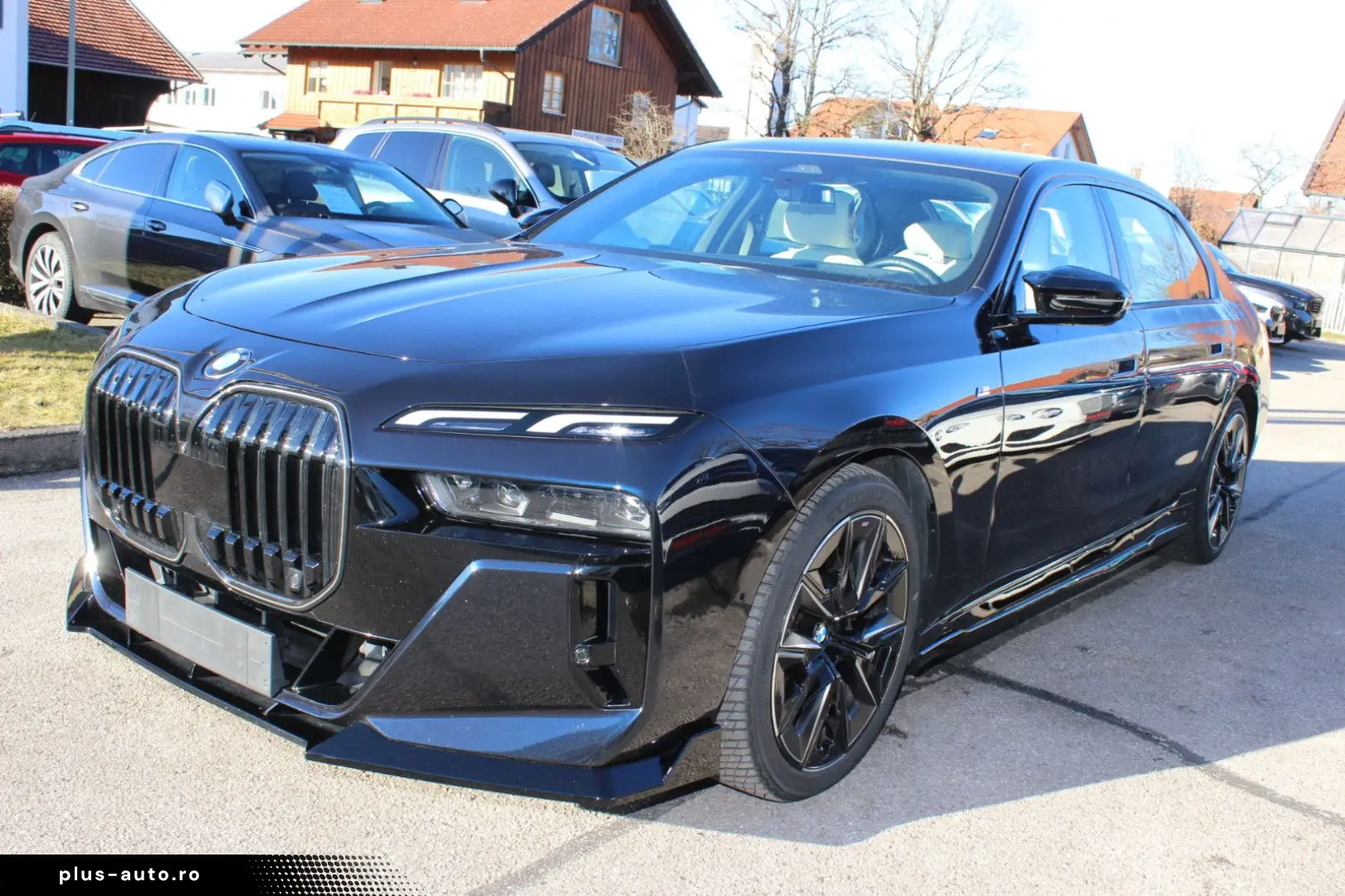 BMW 740 d xDrive M Sport  TV Spate Interior Bej