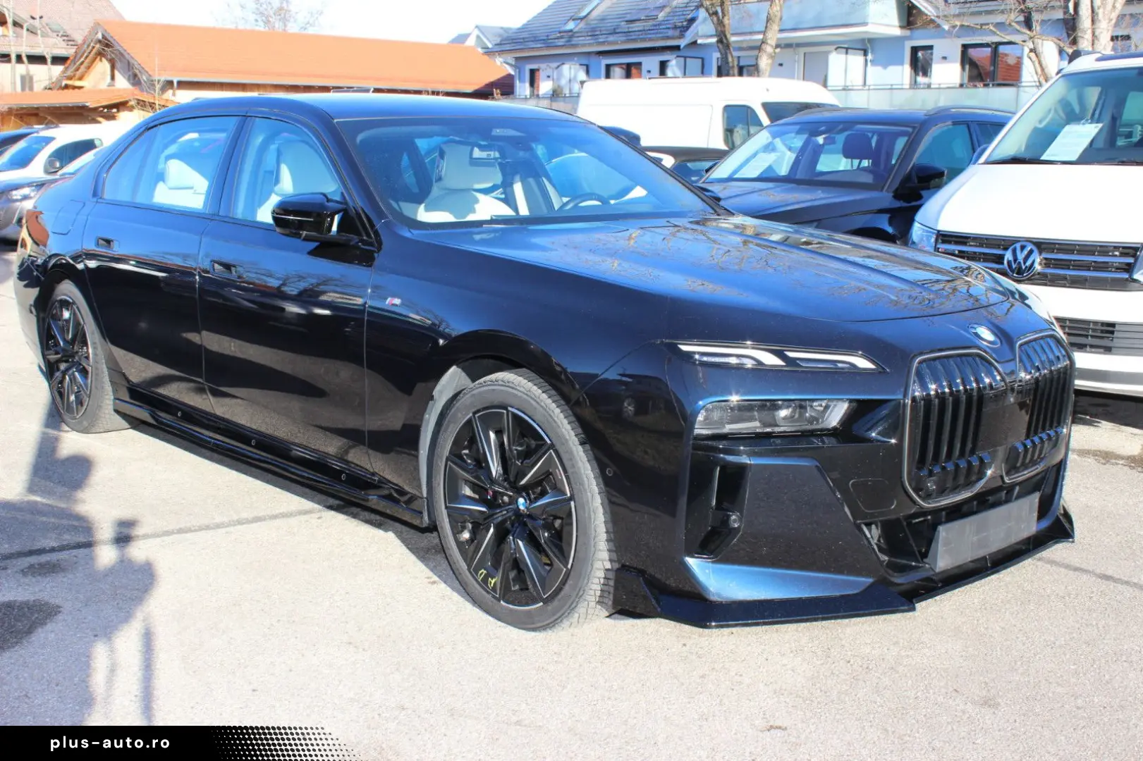 BMW 740 d xDrive M Sport  TV Spate Interior Bej