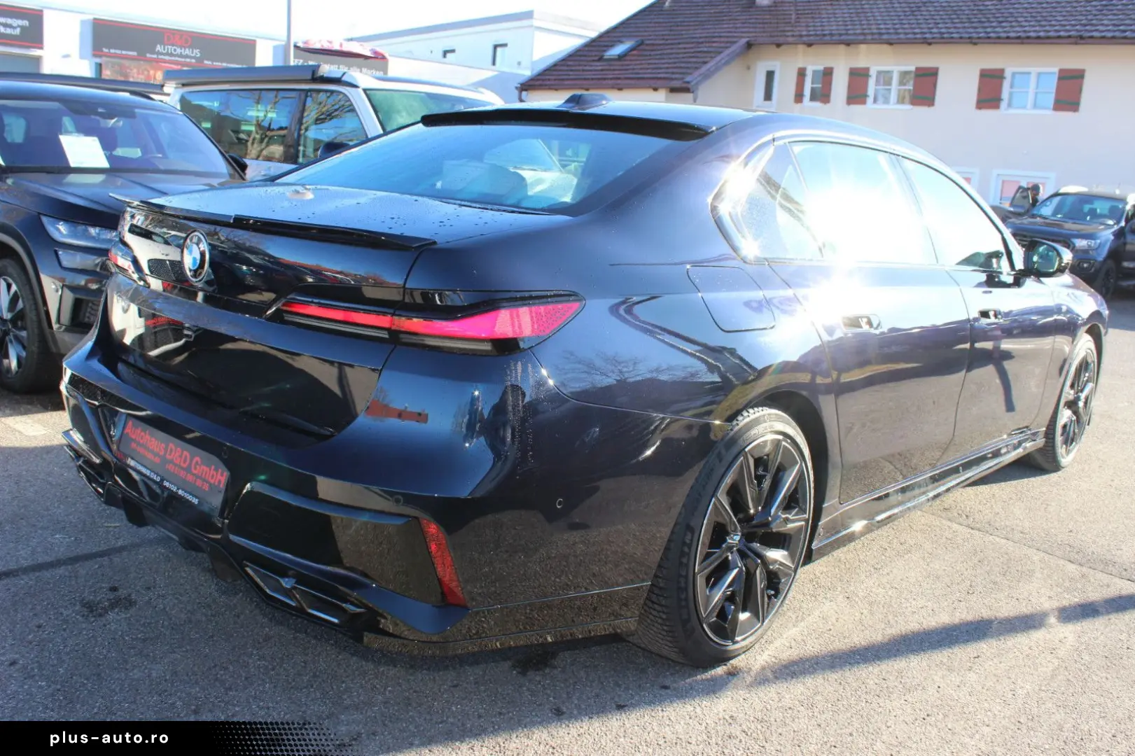 BMW 740 d xDrive M Sport  TV Spate Interior Bej