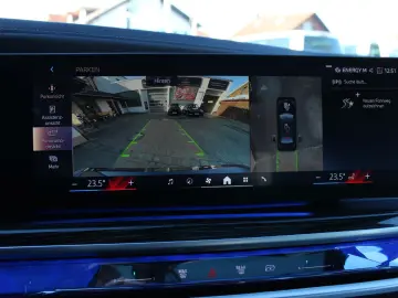 BMW 740 d xDrive M Sport  TV Spate Interior Bej