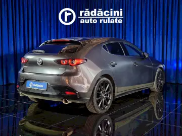 MAZDA 3 SKYACTIV X HYBRID 2.0i 186CP 2021