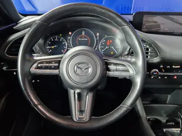 MAZDA 3 SKYACTIV X HYBRID 2.0i 186CP 2021